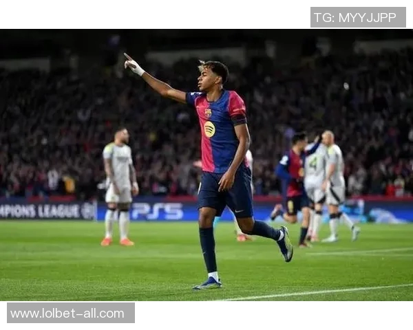 英超精彩对决国米3-0战胜本菲卡帽子戏法点燃全场热情