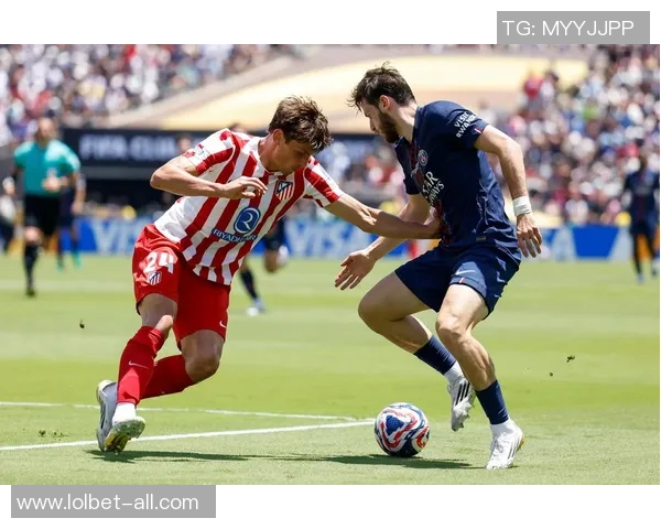 西甲惊天冷门巴黎圣日耳曼3-0横扫马竞全场沸腾 西甲惊天冷门巴黎圣日耳曼3-0横扫马竞全场沸腾