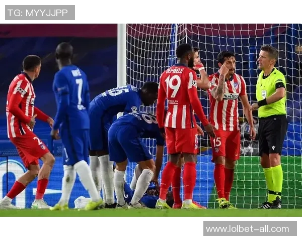 西甲激战:拜仁与莱比锡1比1平局补时进球引发全场狂欢 西甲激战:拜仁与莱比锡1比1平局补时进球引发全场狂欢