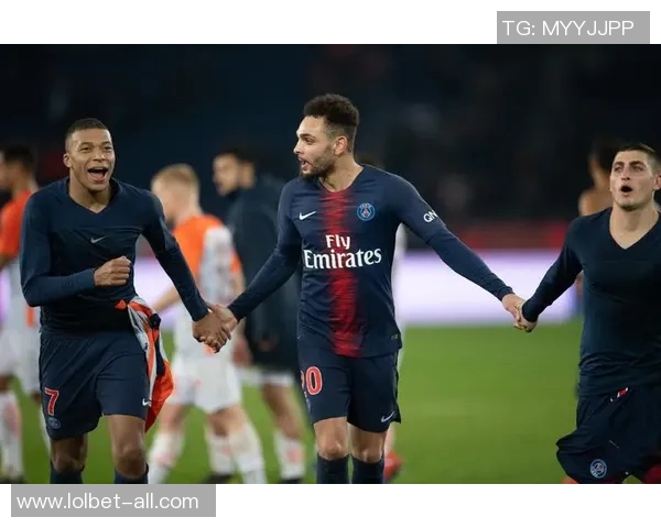 巴萨逆转巴黎圣日耳曼绝杀瞬间引发争议判罚全场沸腾