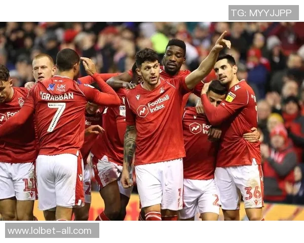 英超激战：尤文图斯与巴黎圣日耳曼平局后点球大战精彩回顾与数据分析