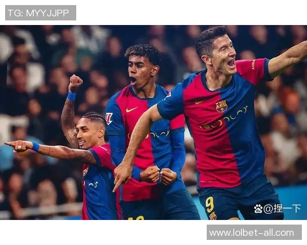 英超激战尤文图斯大胜巴萨红牌事件引发全场热议与数据分析