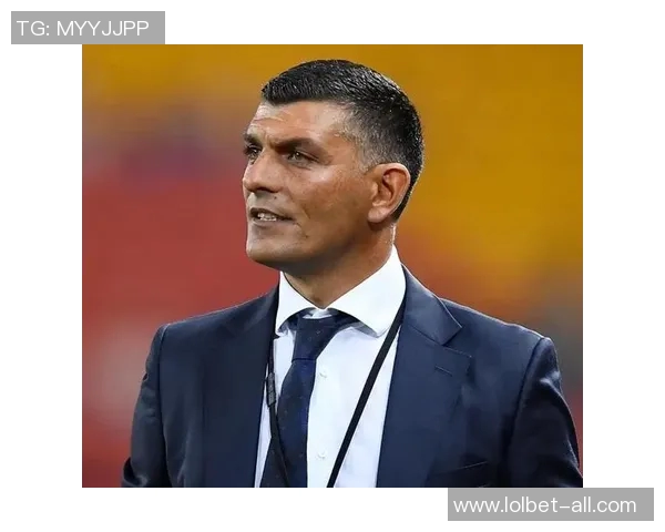 德甲焦点战尤文图斯与切尔西握手言和红牌事件引发全场热议